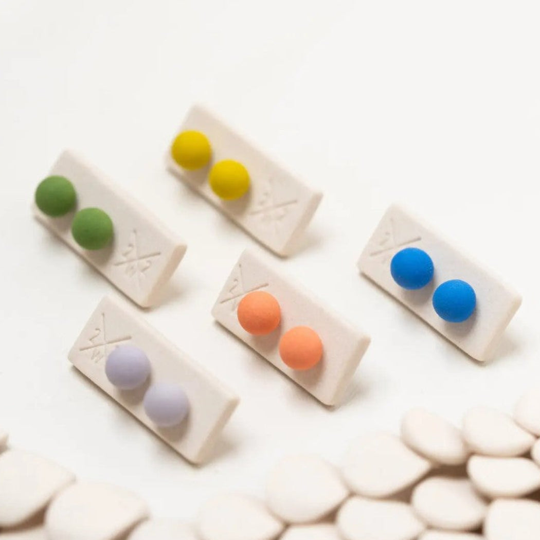Mod Dot Studs